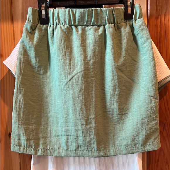 Kids Green Butterfly Matching Set - Picture 5 of 5